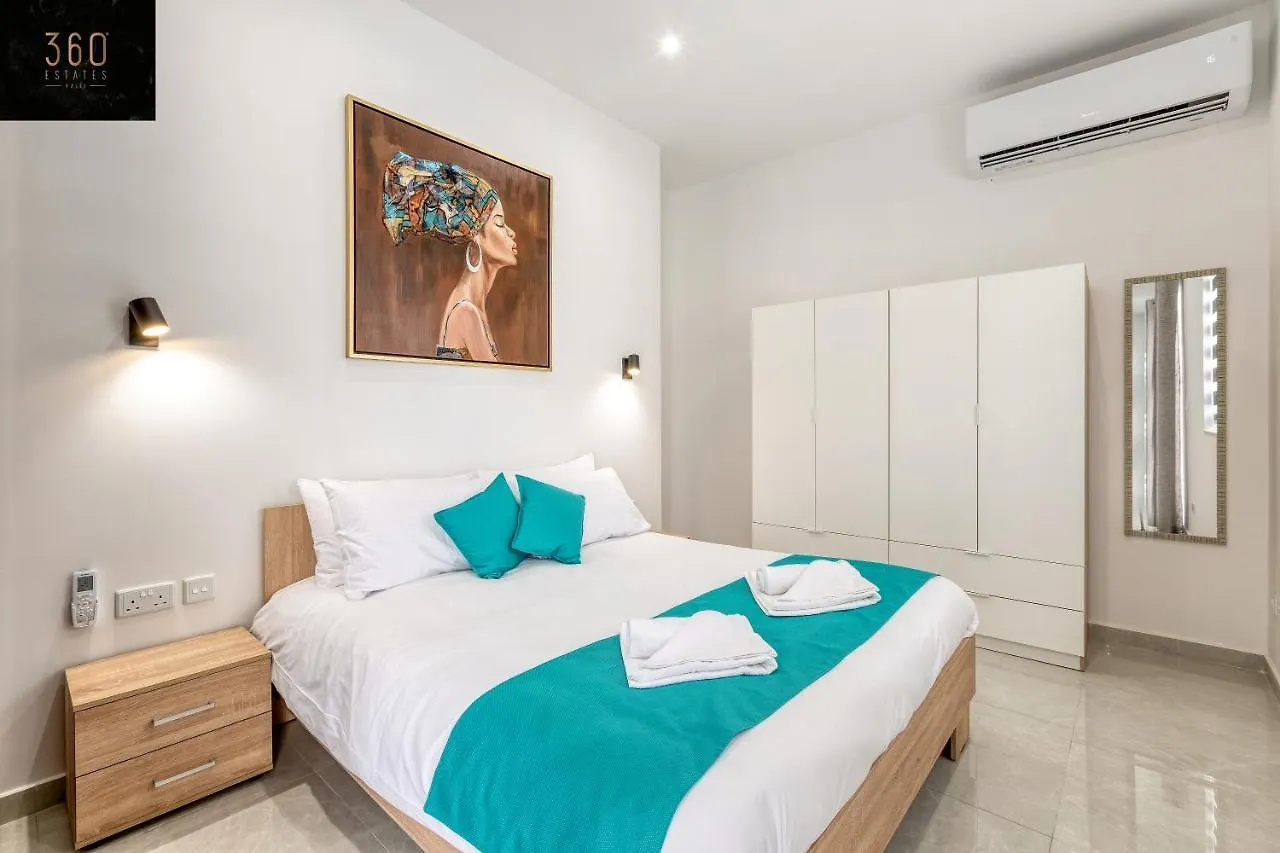 Stylish & Modern 1 Bedroom Duplex Apt In St Julians By 360 Estates St. Julian's 0*,  Malta